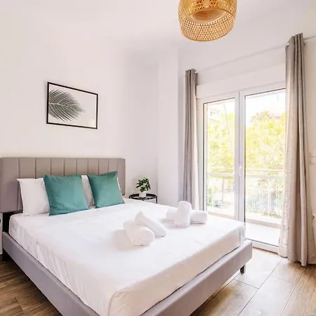 Charming With An Athenian Feel In Psyri