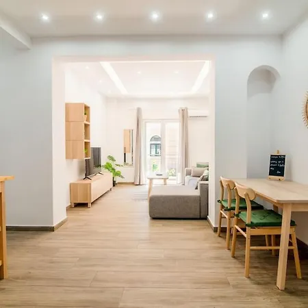 Charming With An Athenian Feel In Psyri Apartment Athens